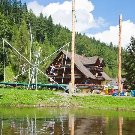 Tatil Evi Holiday Basislager Fur Benzinbruder Hirschegg (Styria)